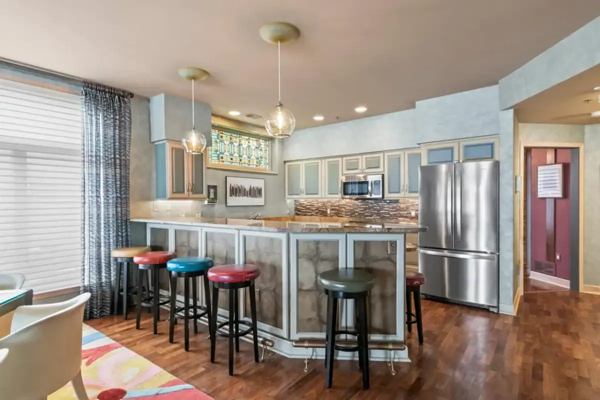 Project Roth Kitchen Before Image (1)